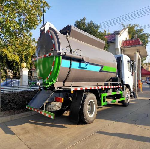 新型环卫污泥运输车 厢式污泥垃圾车